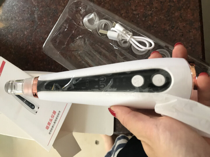 尋秋美容儀怎么樣？吸黑頭器使用測評2