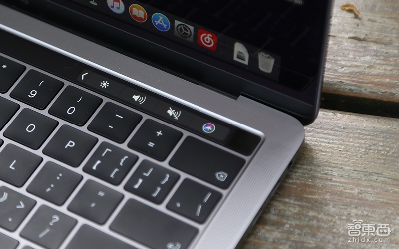 蘋果MacBook Pro五年進化：成就最趁手的干活小鋼炮！