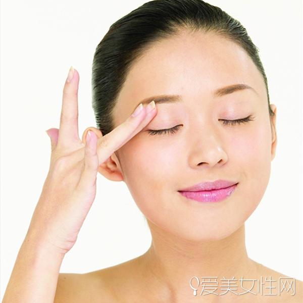 mac遮瑕膏 專業打造無瑕妝容