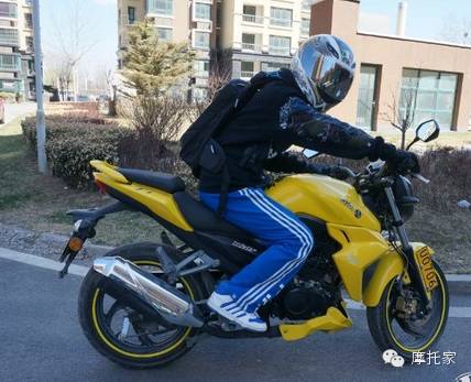 摩托家／聊聊我曾經的最愛，08款杜卡迪ducati 696
