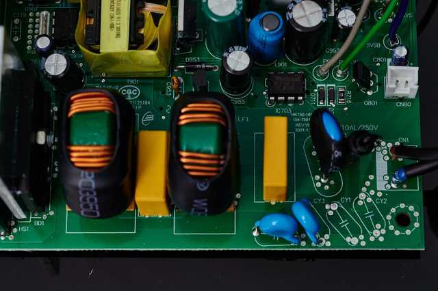 經典延續的80PLUS白金雙認證電源:航嘉WD650P評測