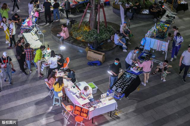 擺地攤賣這些東西，利潤高又好賣，適合新手操作