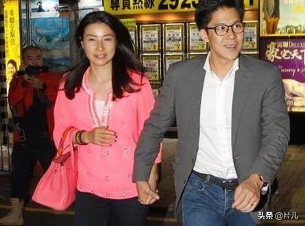 郭晶晶被曝豪門生活美滿，老公霍啟剛首曬三胎寶寶照片，畫面溫馨