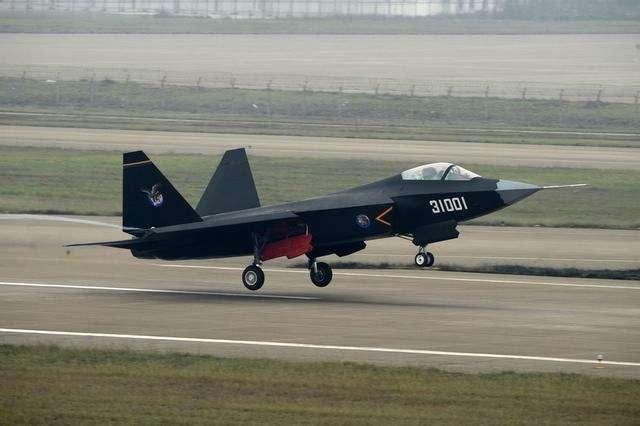 殲31到底是怎么回事(殲31因缺陷錯失良機)(2)