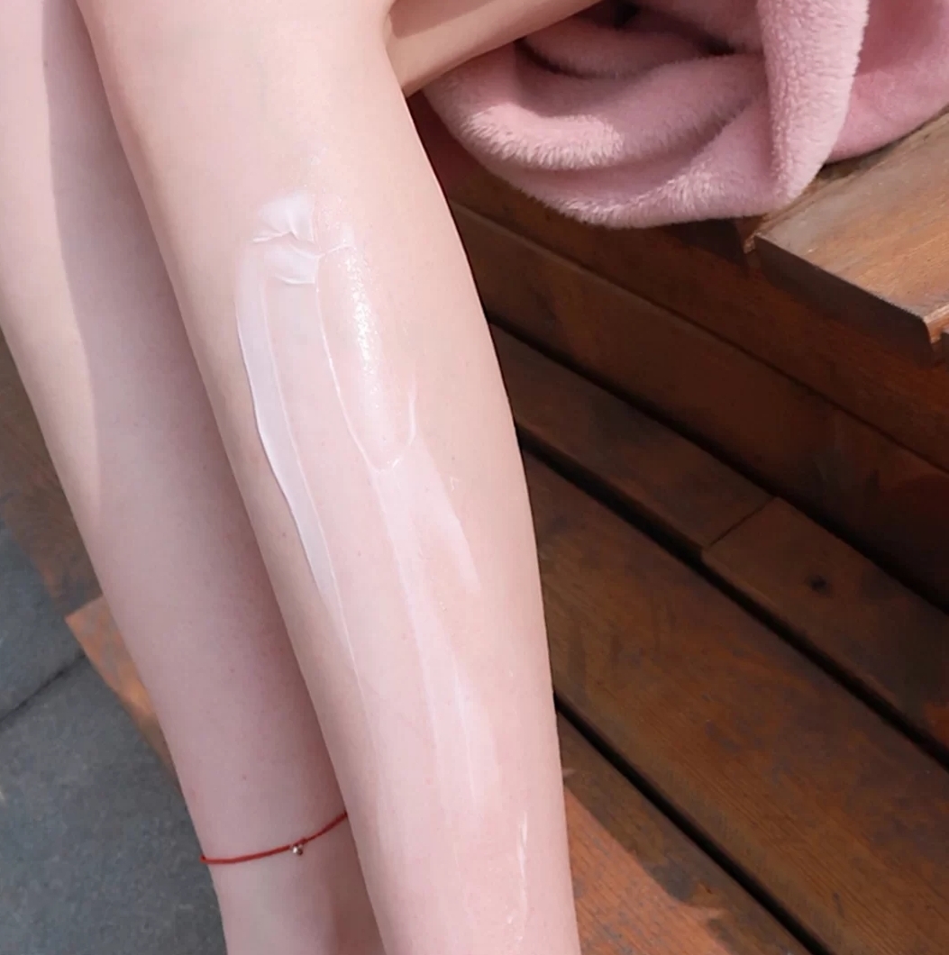 身體乳界的天花板，有便宜有貴，雅頓堪稱前輩，百雀羚甘油十幾元