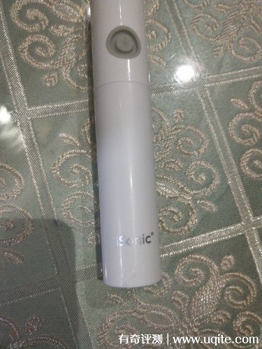 isonic愛上電動牙刷怎么樣，真實使用后評價(價格僅需6.9元）