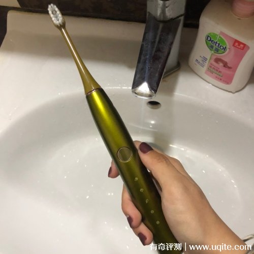 ROAMAN羅曼電動牙刷怎么樣好用嗎是哪國的，T10S親測(國產)