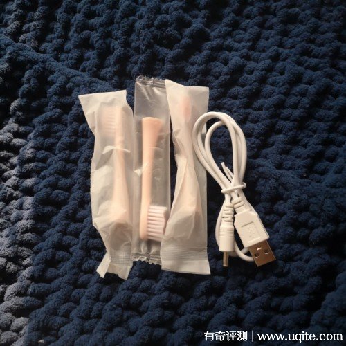 baining拜寧電動牙刷怎么樣，S8使用后評價(價格僅39.9元)  