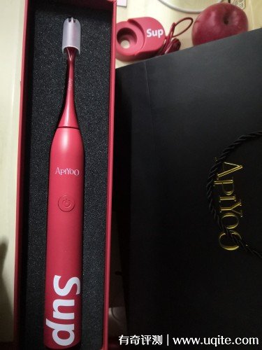 荷蘭APIYOO艾優電動牙刷怎么樣好嗎，sup使用質量評測   