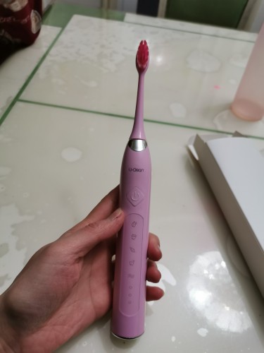 UClean閑凈電動牙刷怎么樣好不好嗎，親身使用后評測(安全/實用) 