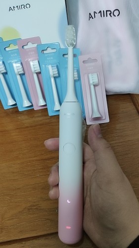 amiro電動牙刷怎么樣是哪個國家的牌子，使用后評測(國產品牌)