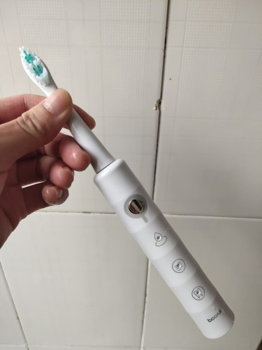 德國鉑瑞電動牙刷怎么樣好用嗎，BR-Z2效果評價(價格僅9.9元)