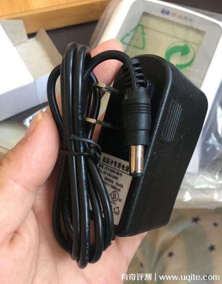 修正血壓計質量怎么樣準不準嗎，電子血壓儀hk810評測(價格118)