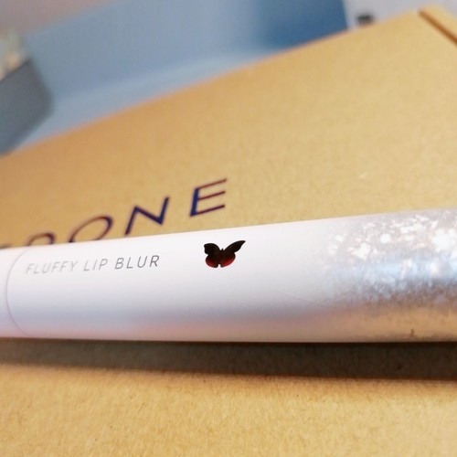 hedone蝴蝶唇釉怎么樣是什么牌子，最火色號推薦(新興國貨品牌)
