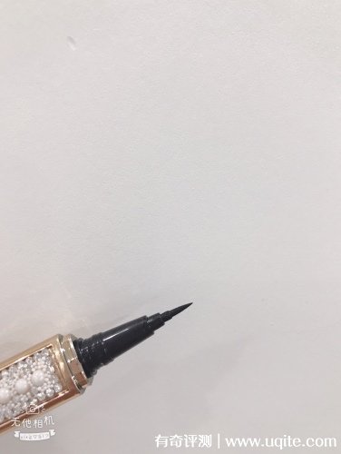 幻想愛情化妝品怎么樣是美國品牌么，眼線筆使用體驗(美國品牌)