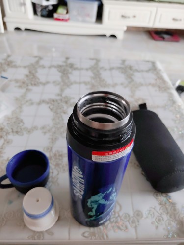 北極行保溫杯怎么樣什么牌子，兒童保溫杯使用體驗(國產品牌)