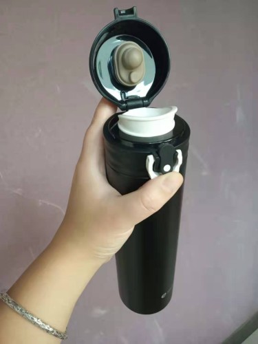 臥龍保溫杯質量怎么樣是不是品牌，智能保溫杯使用體驗(國產品牌)