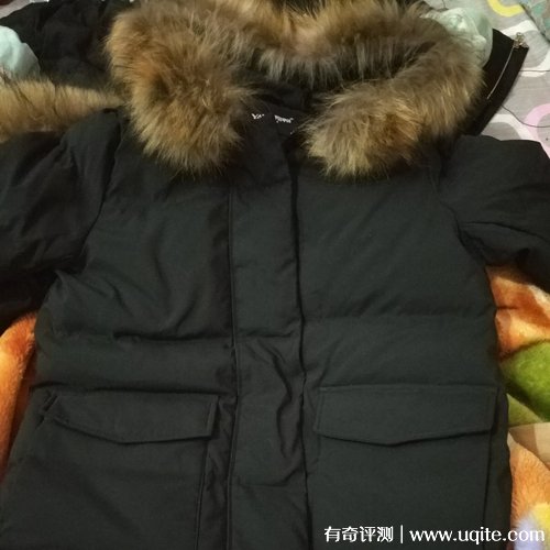鴨鴨羽絨服怎么樣質量如何，真實使用體驗(保暖輕盈舒適自然)