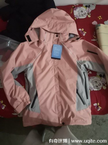 獅奴利亞沖鋒衣怎么樣哪個國家產的，使用后評價(國產品牌)