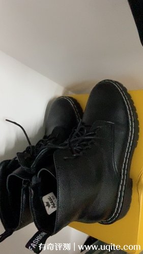 艾斯臣馬丁靴怎么樣是名牌嗎，真實購買體驗(時尚女鞋品牌)