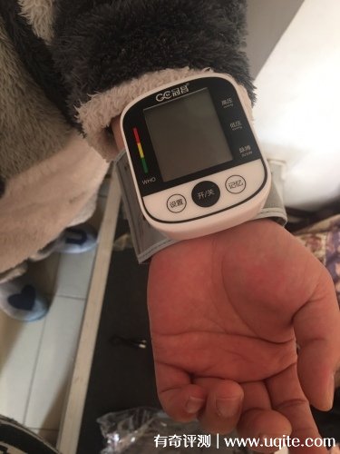 冠昌電子血壓計質量怎么樣準不準，BSX516真實品質評測