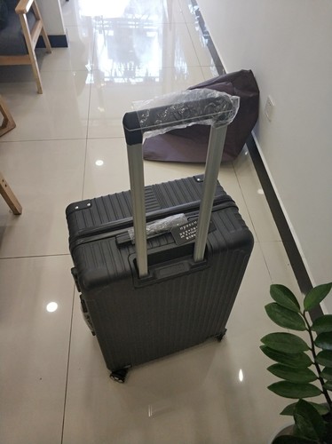 雷杰尼箱包質量怎么樣是品牌好嗎，拉桿箱效果評測(國產)