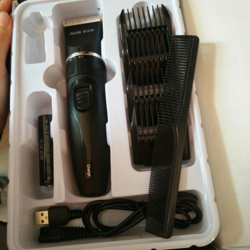 奧克斯電動理發器怎么樣多少錢。a5使用后評測(僅59元)