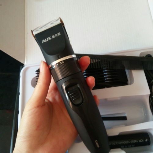 奧克斯電動理發器怎么樣多少錢。a5使用后評測(僅59元)