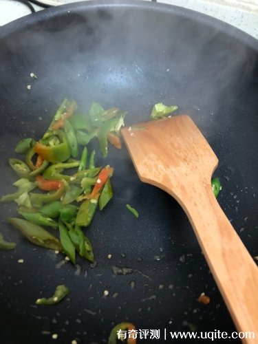 蘇泊爾不粘鍋哪款好安全嗎，使用效果評價(價格79元）