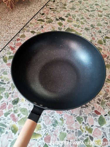 完美太太麥飯石炒鍋質量怎么樣好么合格嗎，使用后評測